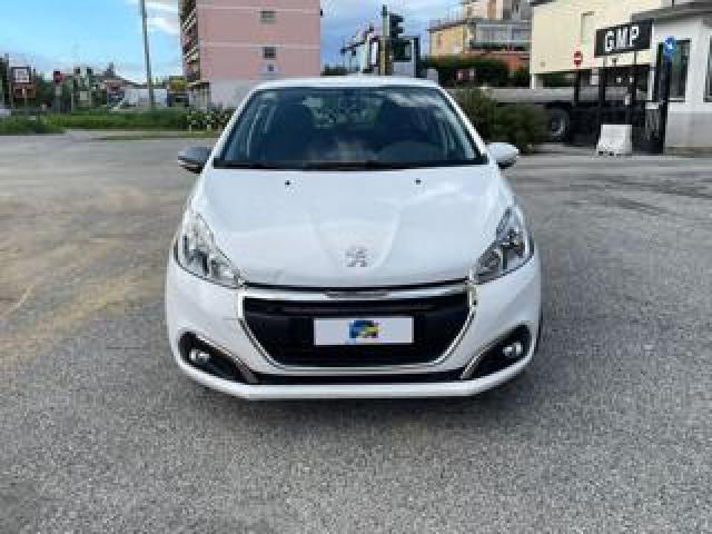 Peugeot 208 Puretech 82 5p. Gpl Allure 