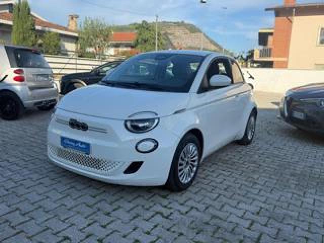 Fiat 500e Berlina 23,8 Kwh 