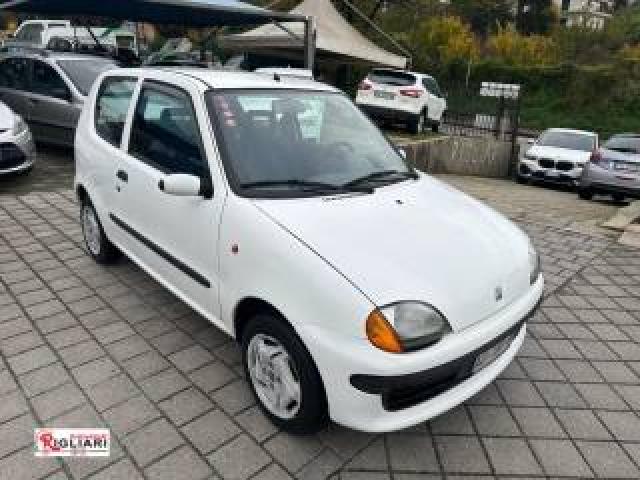Fiat 600 900i Cat S 