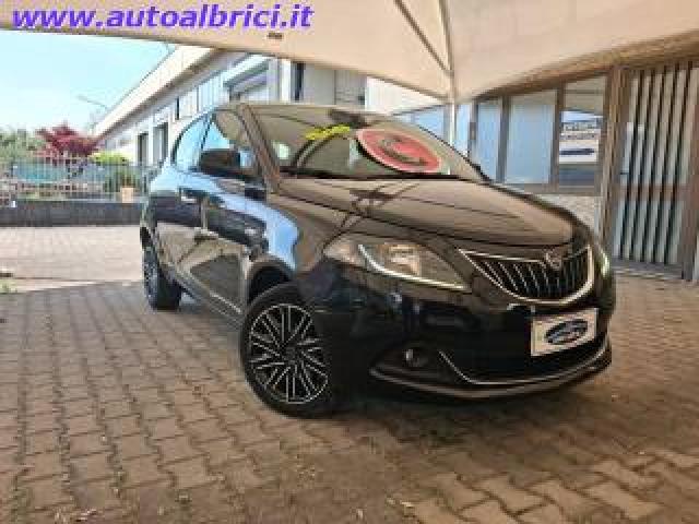 Lancia Ypsilon 1.0 Firefly S&s Hybrid Gold 