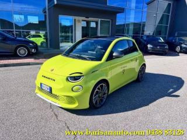 Abarth 500e Turismo / Acid Green 