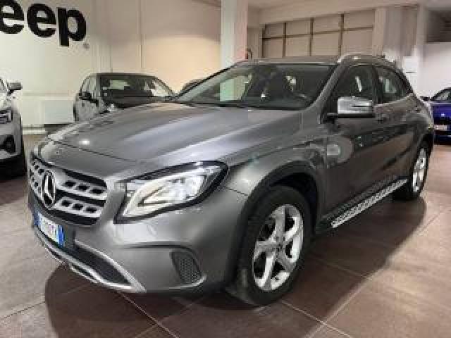 Mercedes Benz Gla 220 D Automatic Premium 