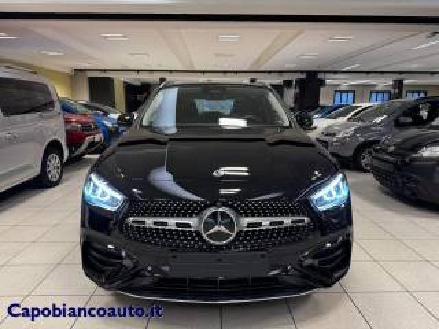 Mercedes Benz Gla 180 Automatic Amg Line Km0+ Tetto Panoramico 