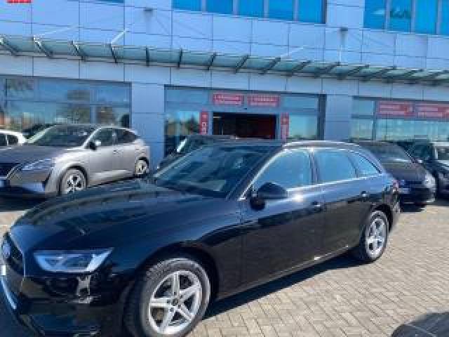 Audi A4 Avant 30 Tdi/136 Cv S Tronic 