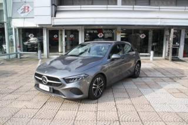 Mercedes Benz A 200 D Automatic Progressive Advanced 