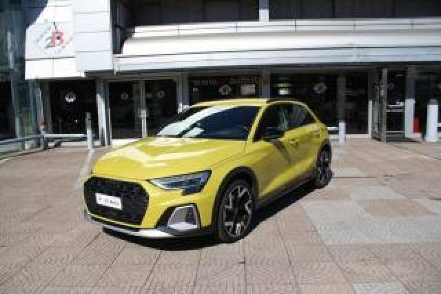 Audi A3 Allstreet 40 Tfsi E S Tronic Identity Contrast 