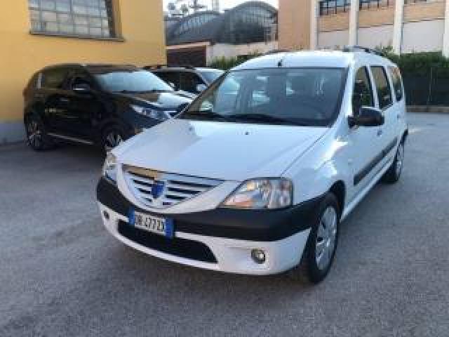 Dacia Logan Mcv 1.6 4 Posti Lauréate Autocarro 