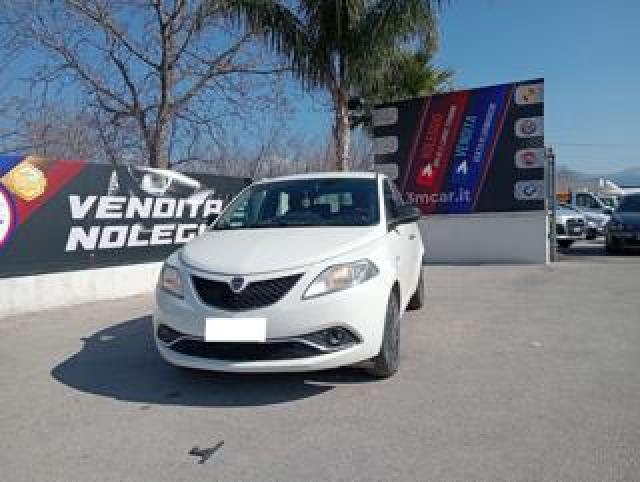 Lancia Ypsilon 1.2 69 Cv 5 Porte Gpl Ecochic Platinum 