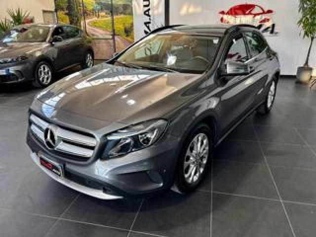 Mercedes Benz Gla 180 Cdi Premium 