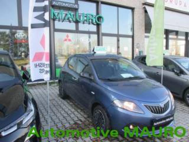 Lancia Ypsilon 1.0 Firefly 5 Porte S&s Hybrid Gold - Neopatentati 