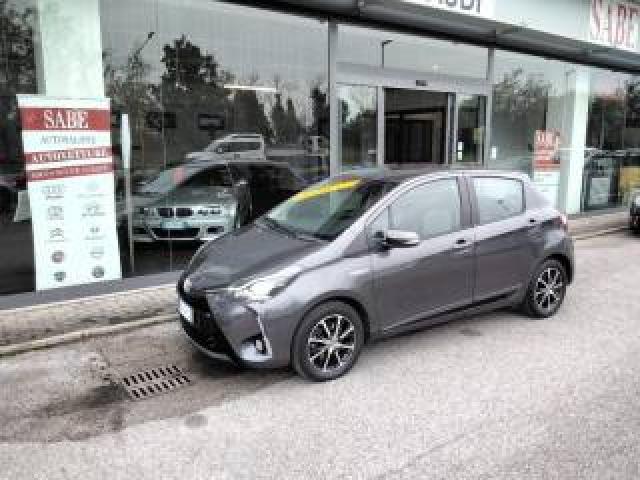 Toyota Yaris 1.5 Hybrid 5 Porte Business  