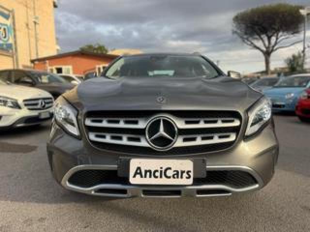 Mercedes Benz