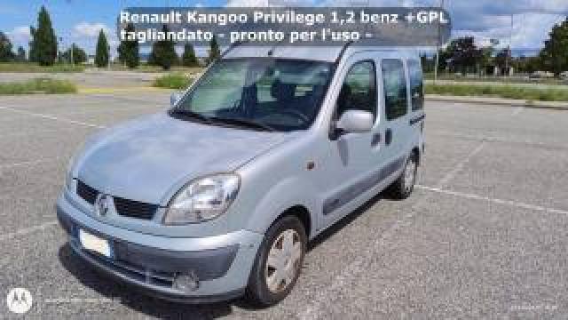 Renault Kangoo 1.2 16v 5p. Privilege Gpl 