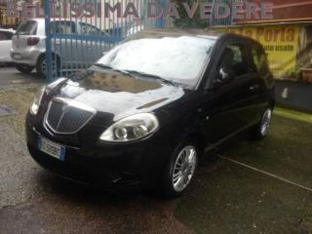 Lancia Ypsilon 1.2 69 Cv Diva 