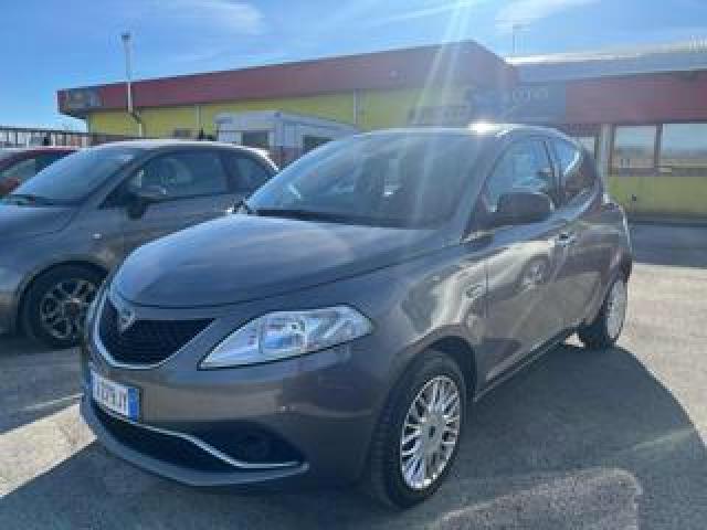 Lancia Ypsilon 1.2 69 Cv 5 Porte Unyca 