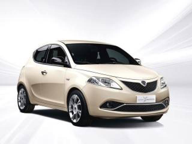 Lancia Ypsilon 1.0 Firefly 5 Porte S&s Hybrid Platino 