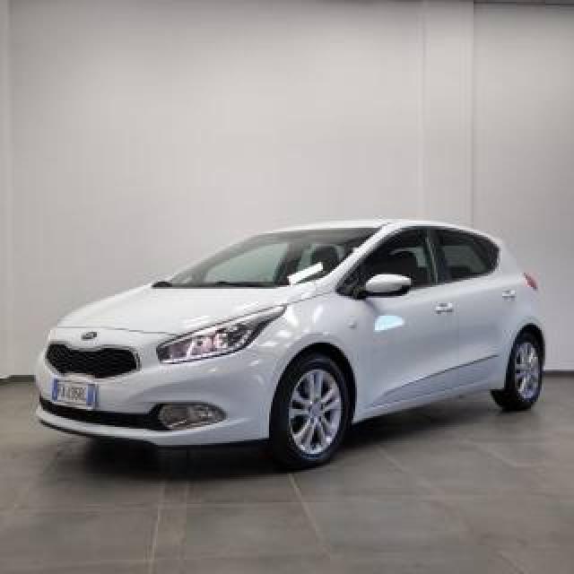 Kia Cee'D 1.6 Crdi 110 Cv 5 Porte Cool 