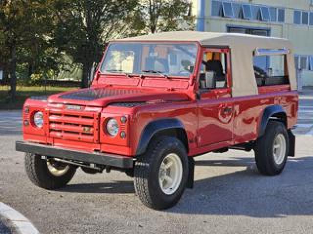 Land Rover Defender 110 2.5 Tdi Cat Sw County 