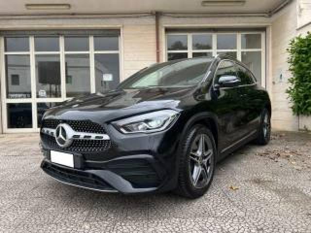 Mercedes Benz Gla 200 D Automatic Premium 
