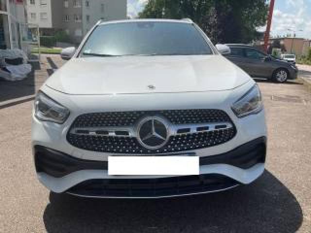 Mercedes Benz