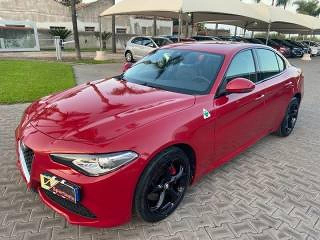 Alfa Romeo Giulia 2.2 Turbodiesel 210 Cv At8 Awd Q4 Veloce 