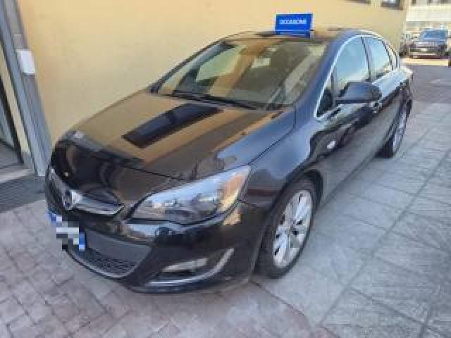 Opel Astra 1.4 100cv 5 Porte Cosmo Sedan 