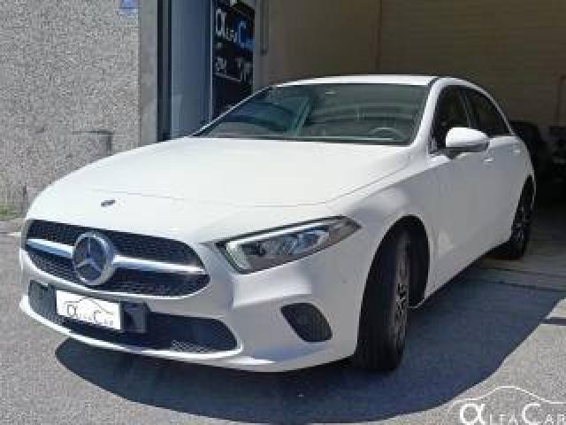 Mercedes Benz A 250 E Hybrid Eq Business Extra 