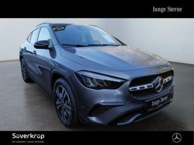 Mercedes Benz Gla 180 Automatic Progressive Advanced 