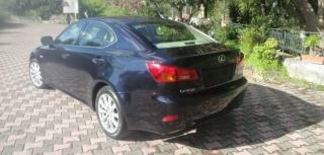 Lexus Is 220d 2.2 16v Luxury 