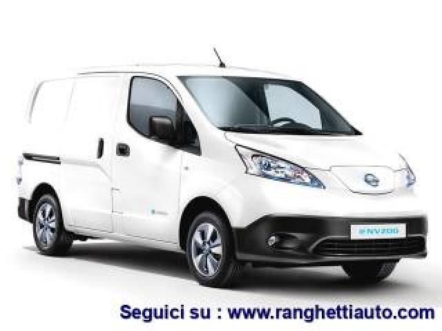 Nissan E-Nv200 Ev Van Anche A Noleggio . 