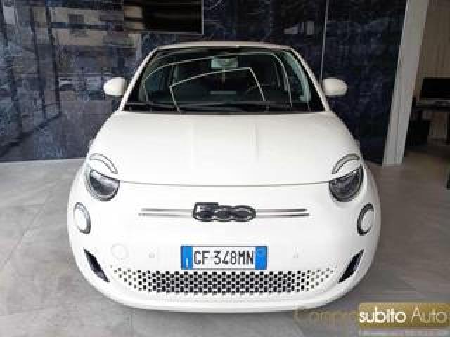 Fiat 500e 3+1 42 Kwh Passion 
