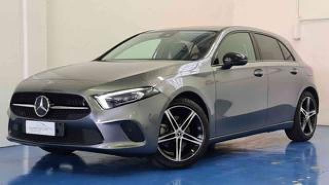 Mercedes Benz A 200 Sport Premium Packnight-18'-Cam360-Multibeam-Pelle 