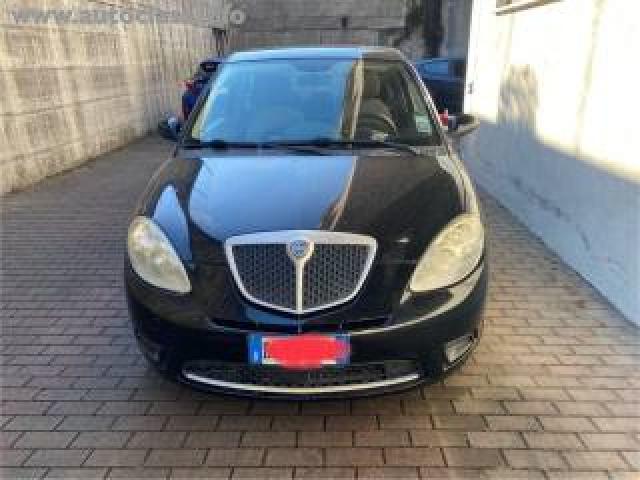 Lancia Ypsilon 1.2 Argento 